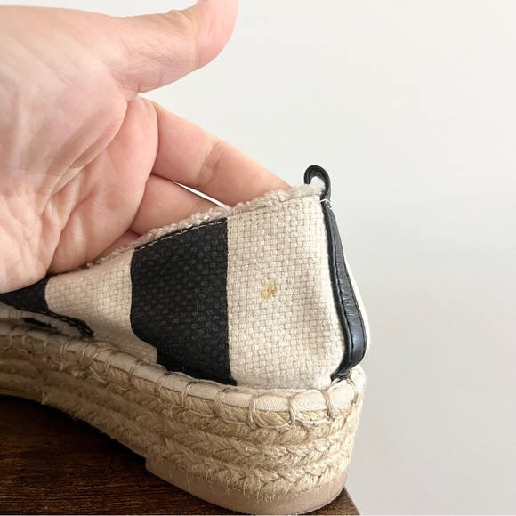 DV Close Toed Black Cream Striped Espadrilles w Platform and Laces Size 8 - Picture 7 of 9